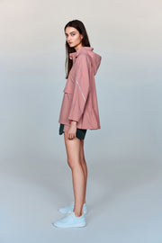 Eros Water- and Wind Resistant Windbreaker with Pleated Panels