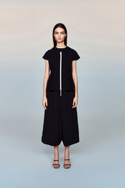 Artemis Water- and Wind resistant Long Sleeved Jacket with Pleated Waist