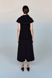 Artemis Water- and Wind resistant Long Sleeved Jacket with Pleated Waist