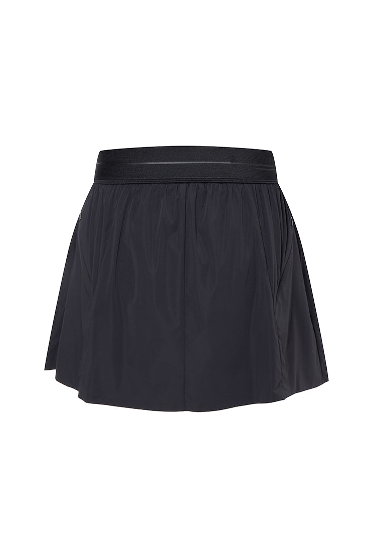 Jetsetter Water-Resistant Stretch Mini Skirt