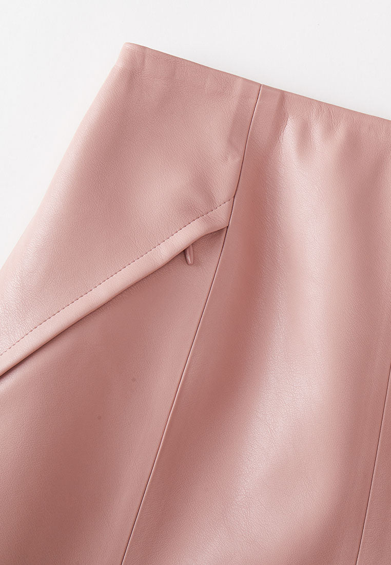 Hazel Water-Repellent Sustainable Vegan Leather Skirt with Natural Pigment