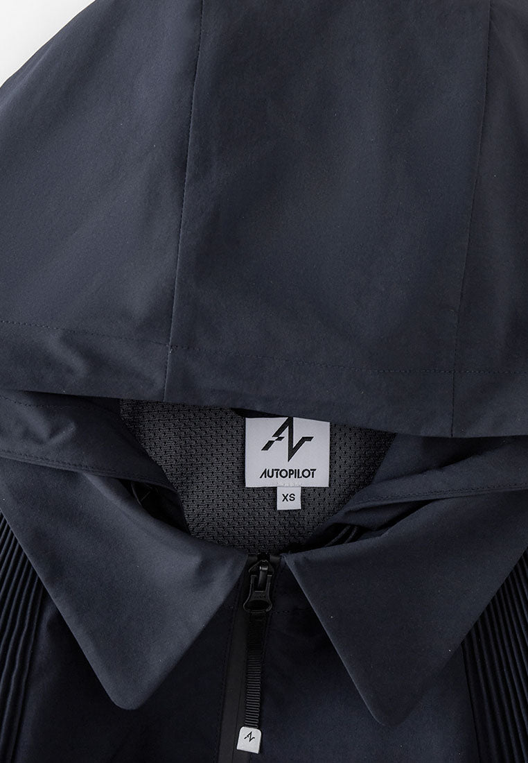 Bianca Essential Water- and Wind-resistant Jacket with Pleated Cape
