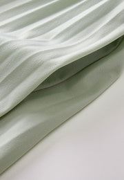 Bleeker Sustainable Nylon Water-Repellent Anti-Crease Pleated Skirt