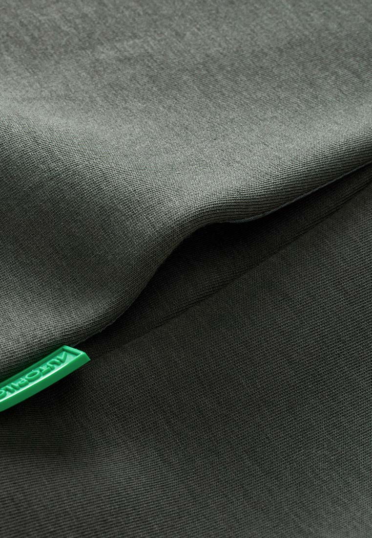 Wisp Ultra-Soft Recycled Polyester and Organic Cotton Boyfriend Fit Sweatshirt with Adjustable Neck Zippers