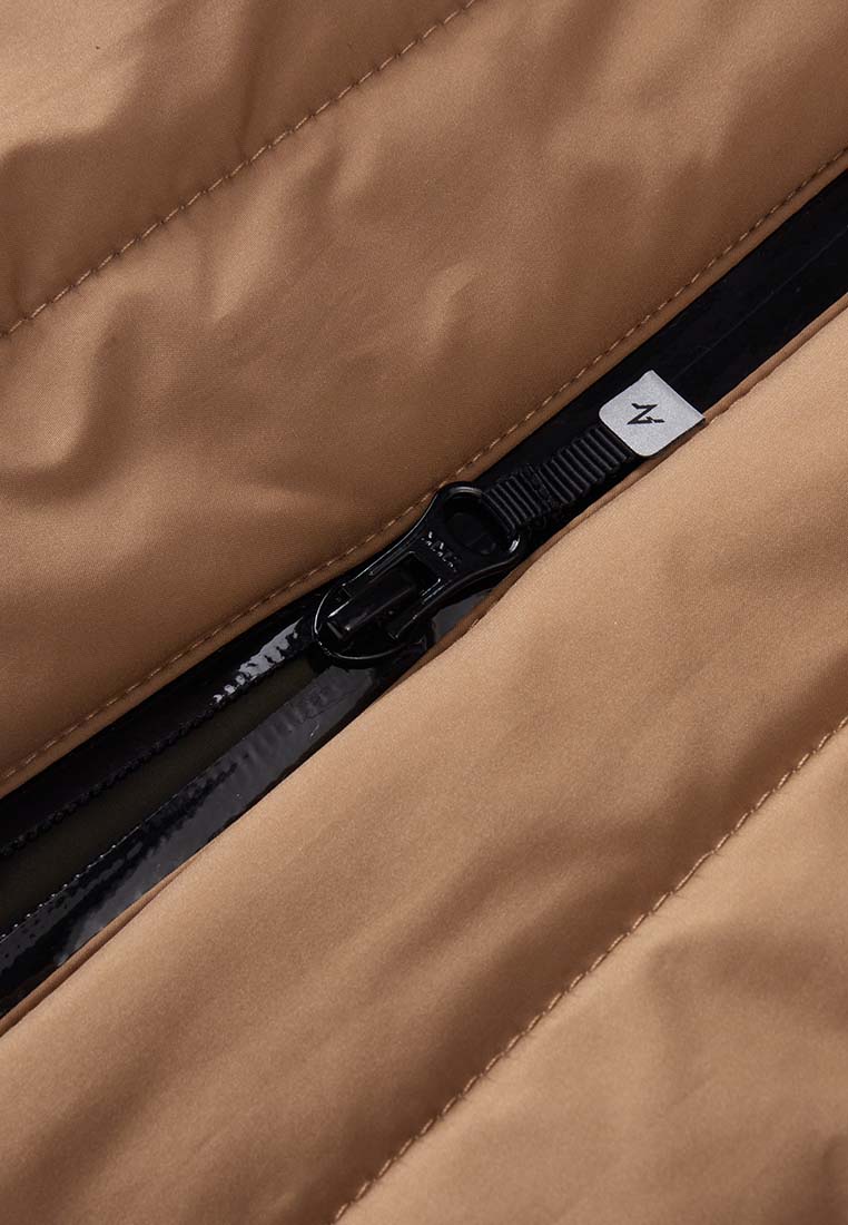 Sequoia 2-in1 Vest with Sustainable Padding and Detachable Pouch