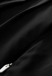 Artemis Water- and Wind resistant Long Sleeved Jacket with Pleated Waist