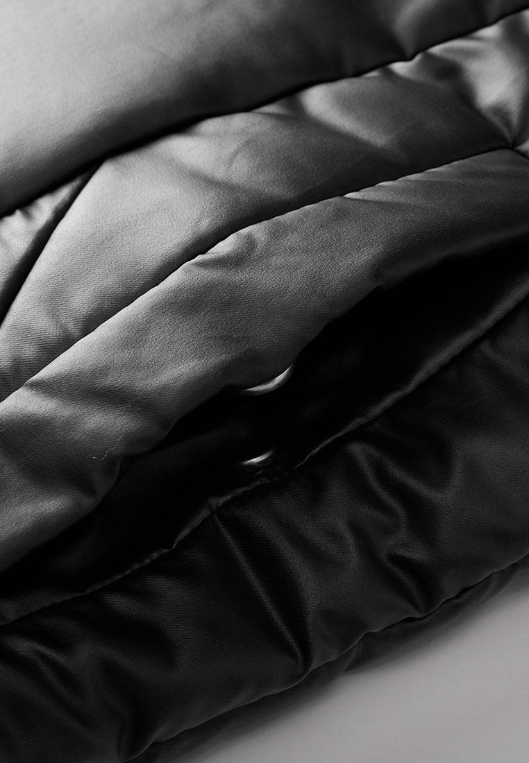 Theo Lightweight Padded Vest with Packable Hood and Detachable Card Holder