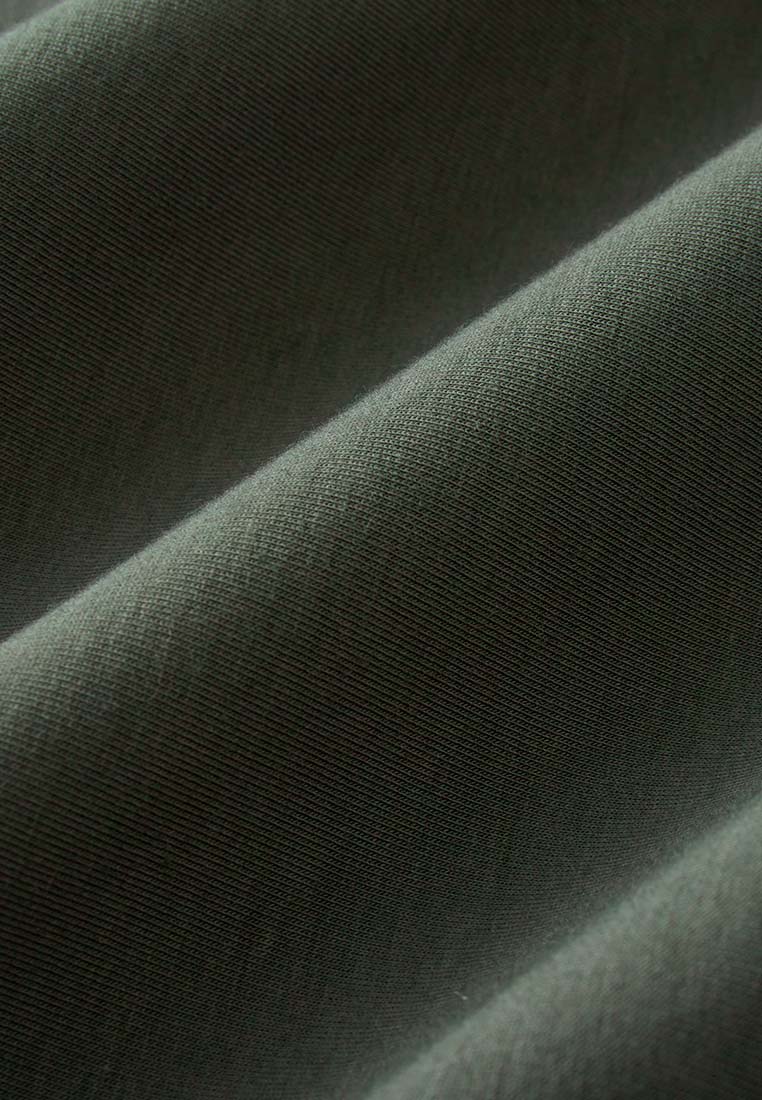 Everglade Easy-Fit Recycled Polyester and Organic Cotton 2-in-1 Shawl with Front Pockets