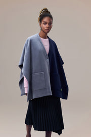 Everglade Easy-Fit Recycled Polyester and Organic Cotton 2-in-1 Shawl with Front Pockets