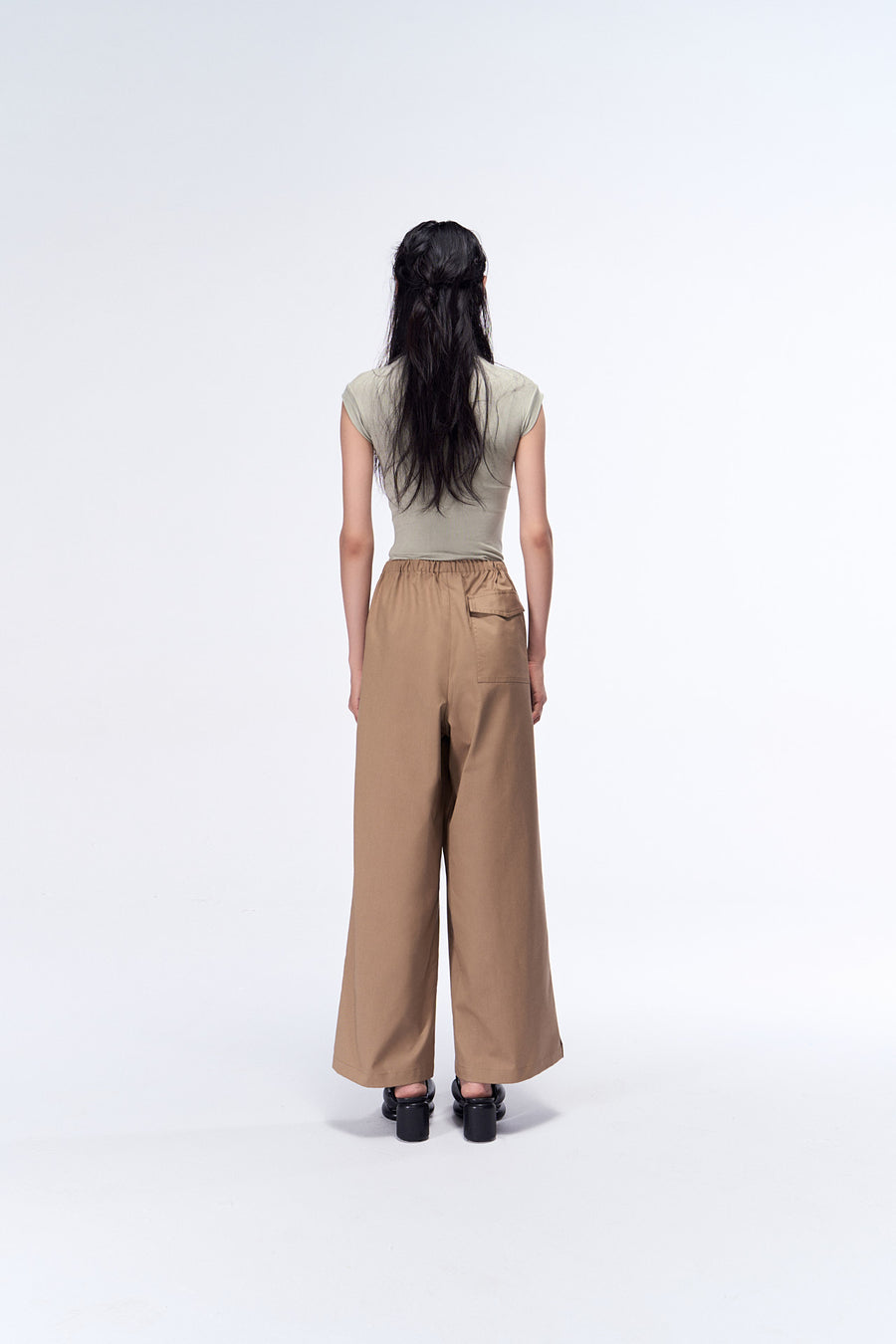 Nicole Sleeveless Fitted Turtleneck