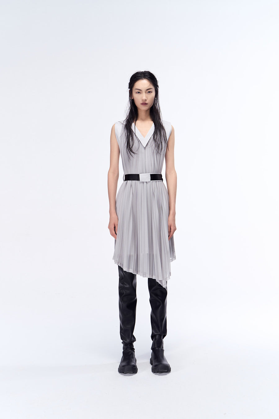 Ace Sleeveless Pleated Dress