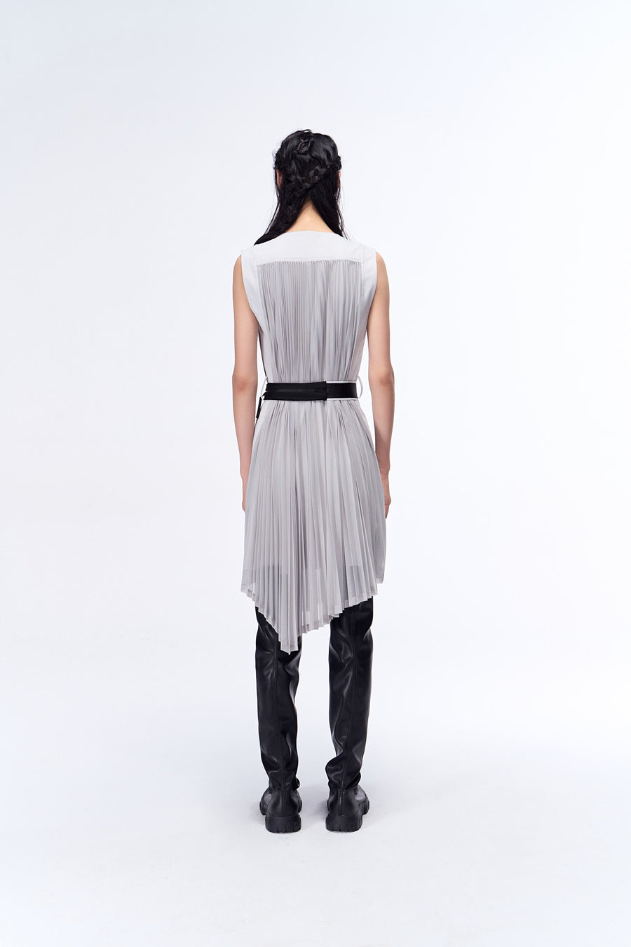 Ace Sleeveless Pleated Dress