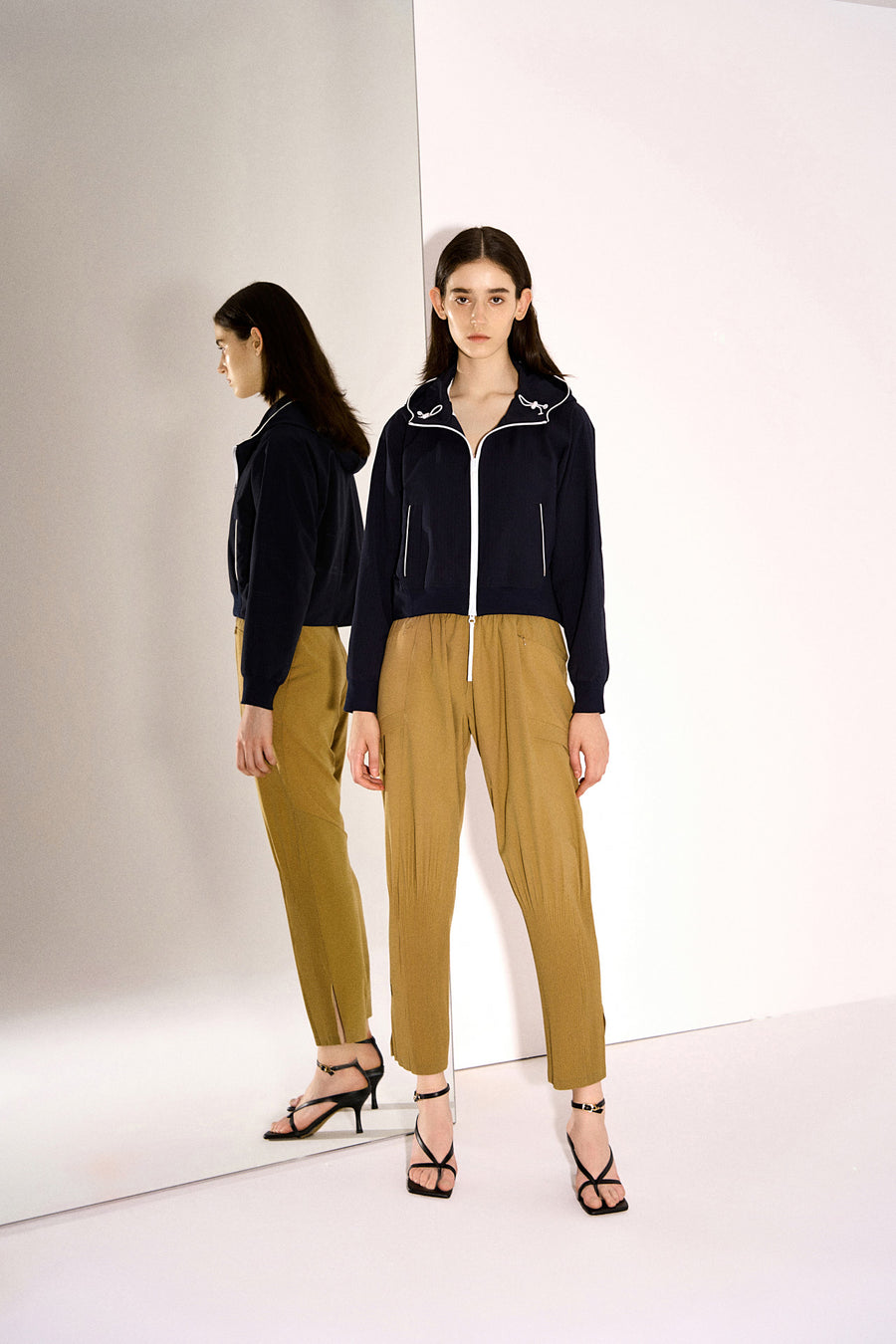 Simone Water and Wind-resistant Short Hoodie
