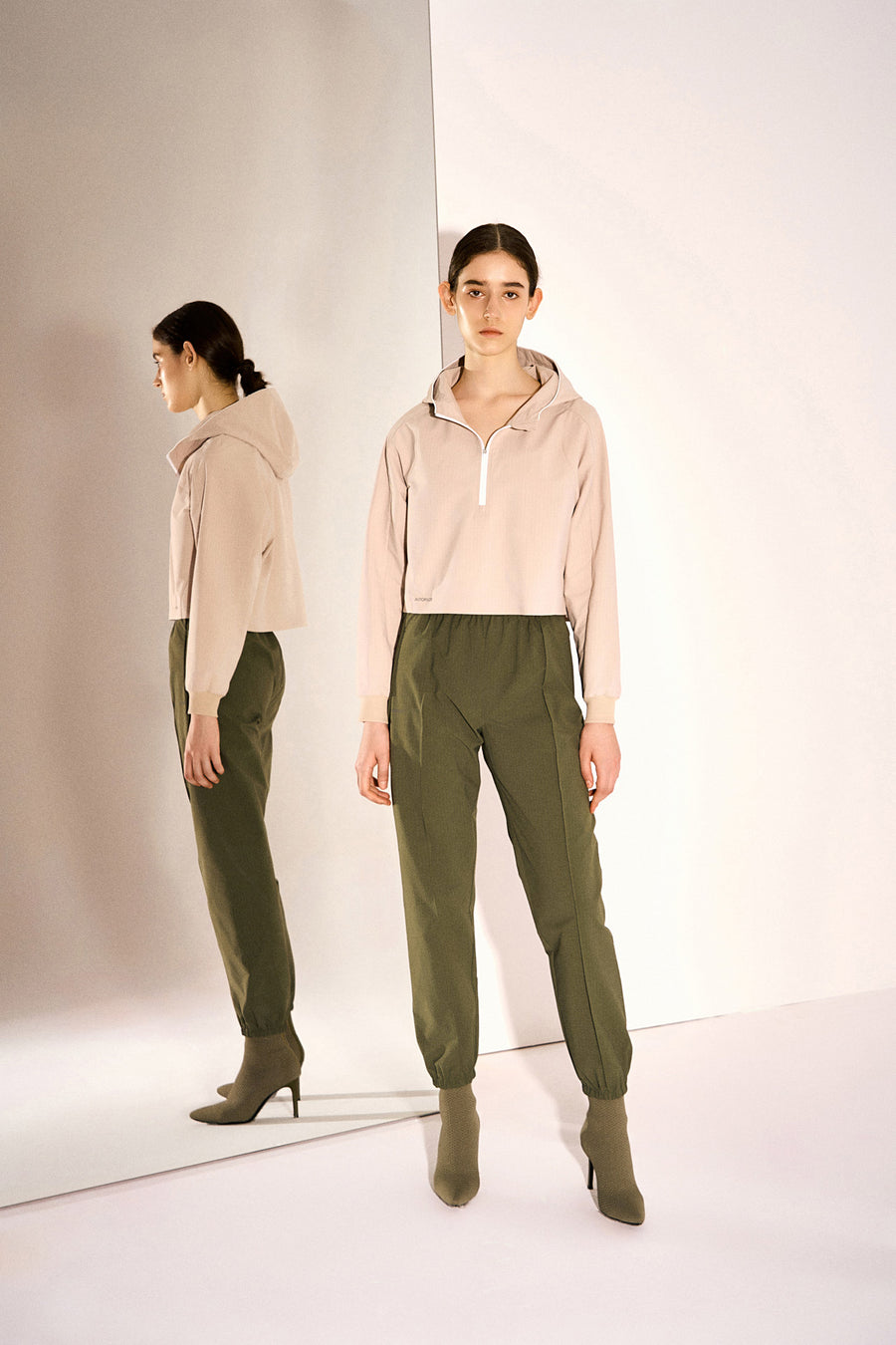 Globetrotter Water and Wind-resistant Half-Zip Short Hoodie