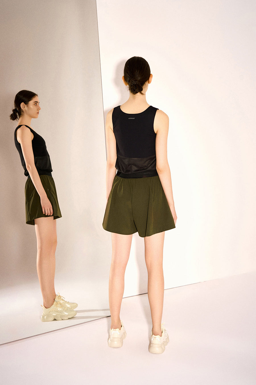 Fun Run Water- and Wrinkle-resistant Convertible Pleated Running Shorts