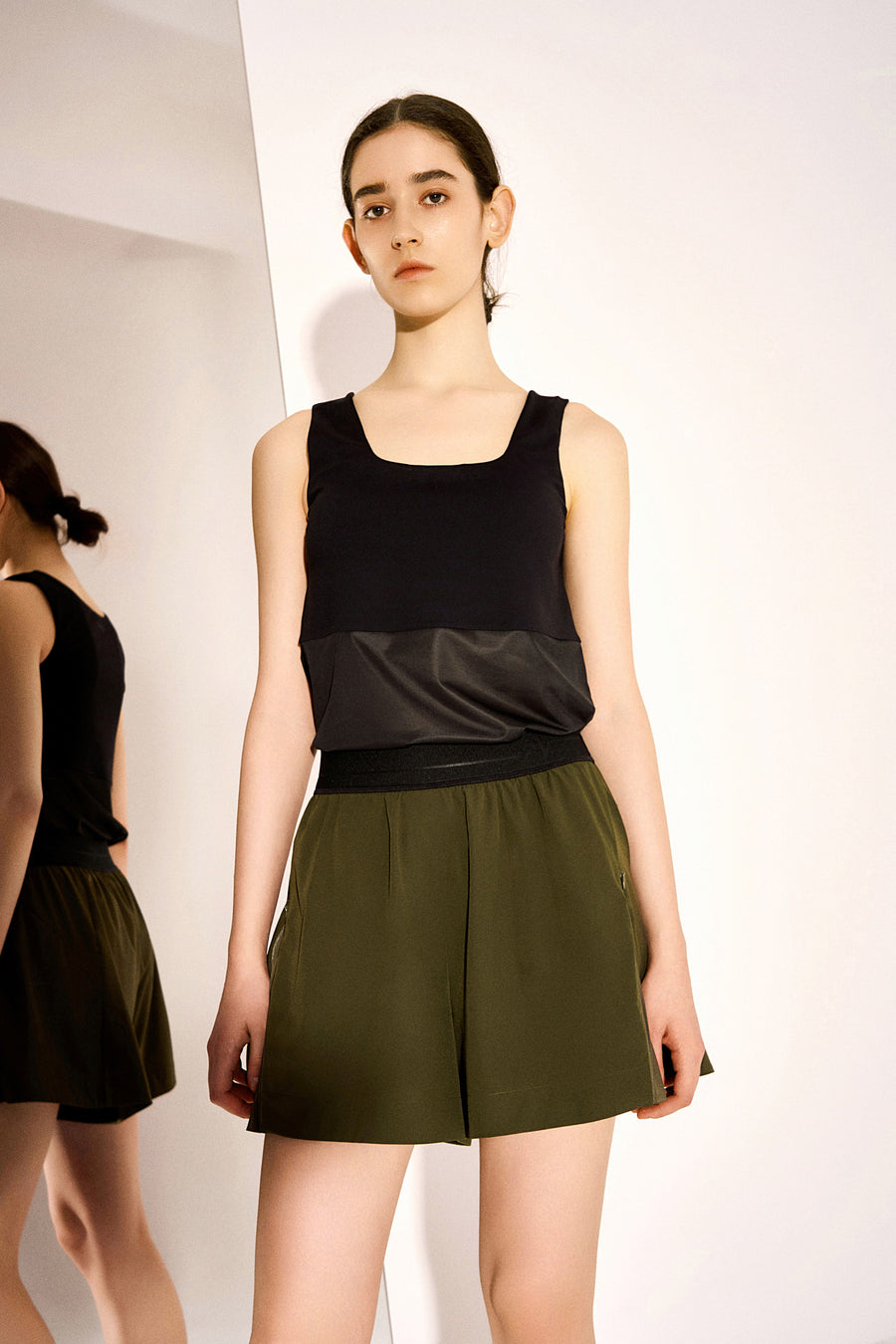 Fun Run Water- and Wrinkle-resistant Convertible Pleated Running Shorts