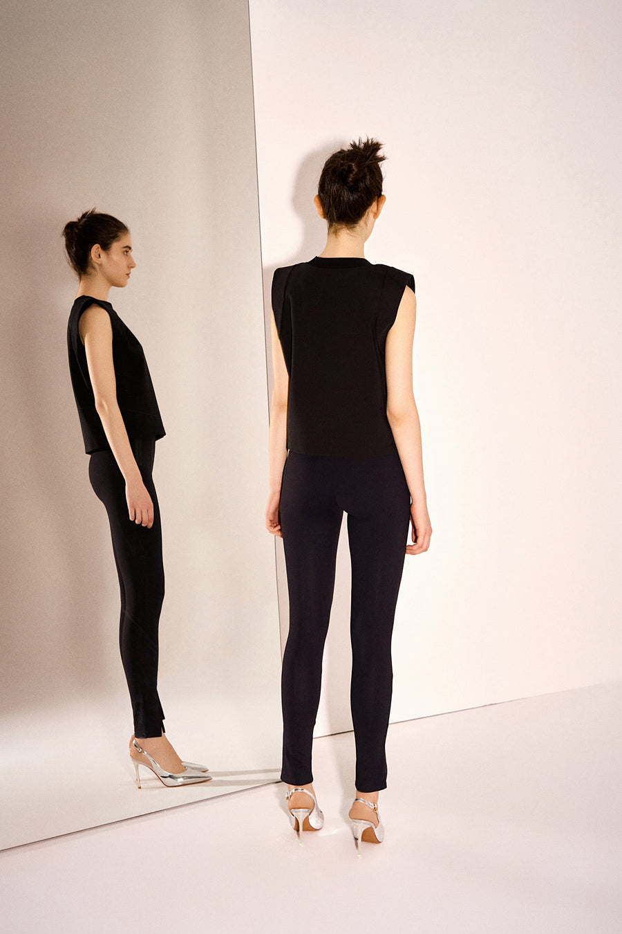 Audrey 2.0 Stretch Jersey Cropped Tapered Pant Legging