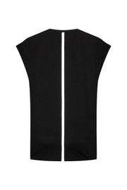 Show-Off Go-Anywhere Tank