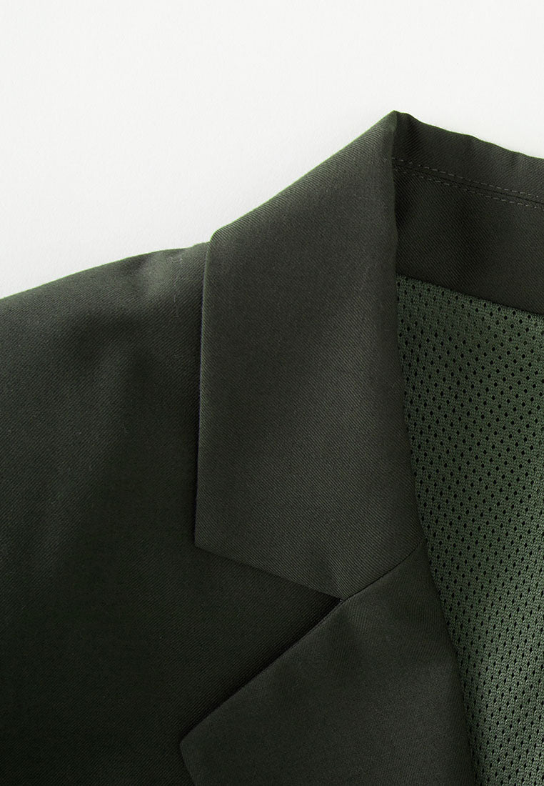 Billie Water- & Wind-Resistant Cropped Blazer in Recycled Fabric