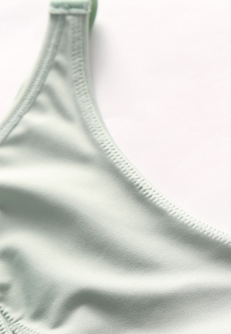 Peekaboo Cut-out Crop Top
