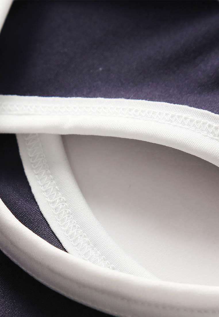 Zaha Cut-out Crop Top
