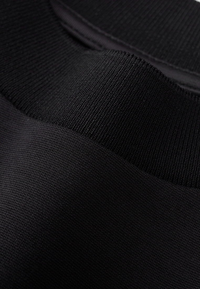 Manhattan Crease-free Asymmetric Sleeveless Top
