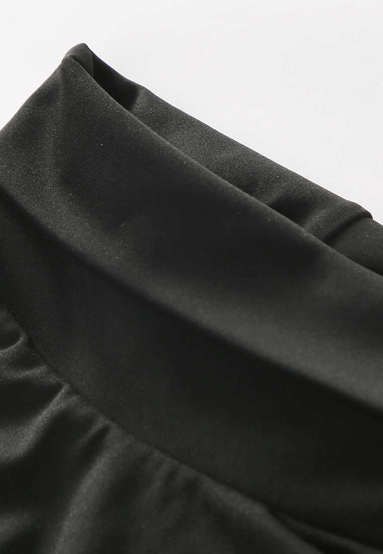 Nicole Sleeveless Fitted Turtleneck