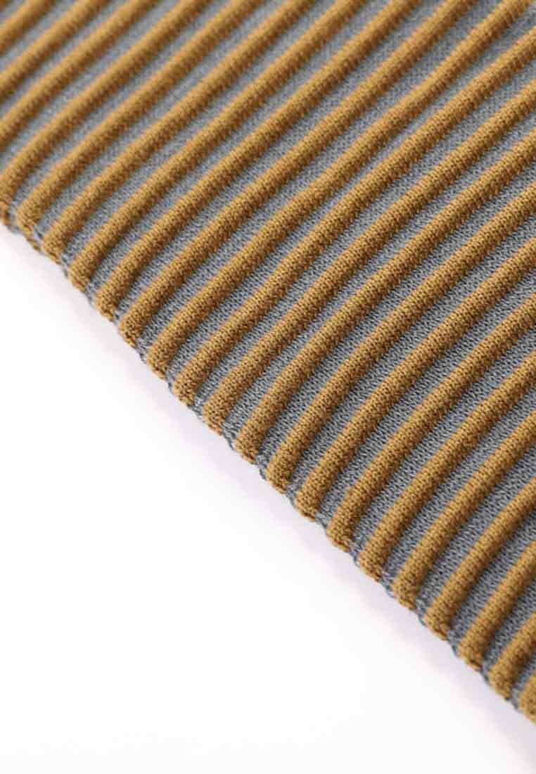 Mille-Feuille Ribbed Cool Weather Pullover