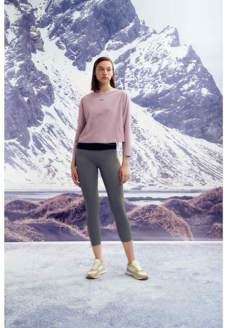 Laney Cropped Crew Neck With Open Back