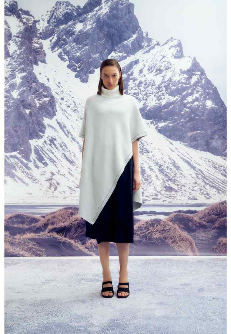 Wanda Merino Knit Cape