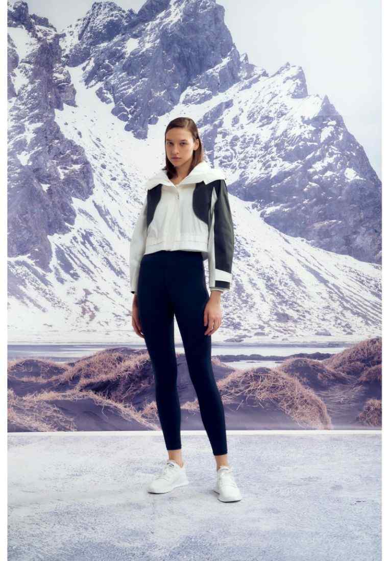 Evolve Modular Water Resistant Cropped Jacket