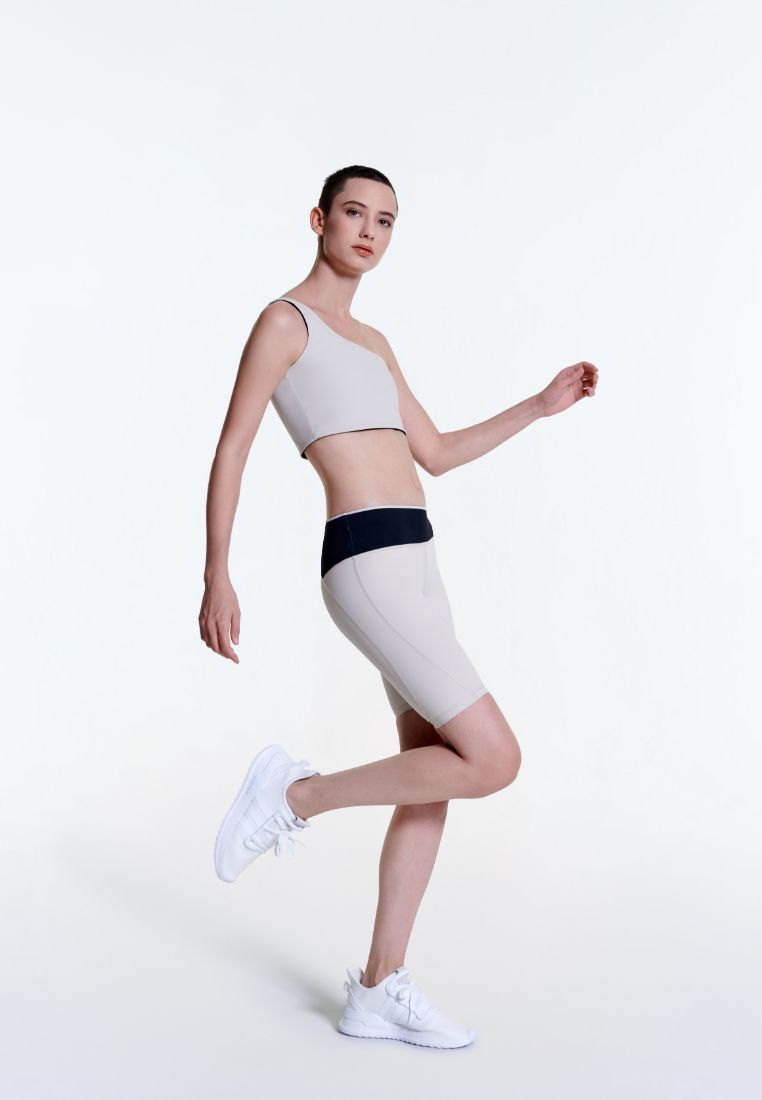 Body-Define One-Shoulder Crop Top