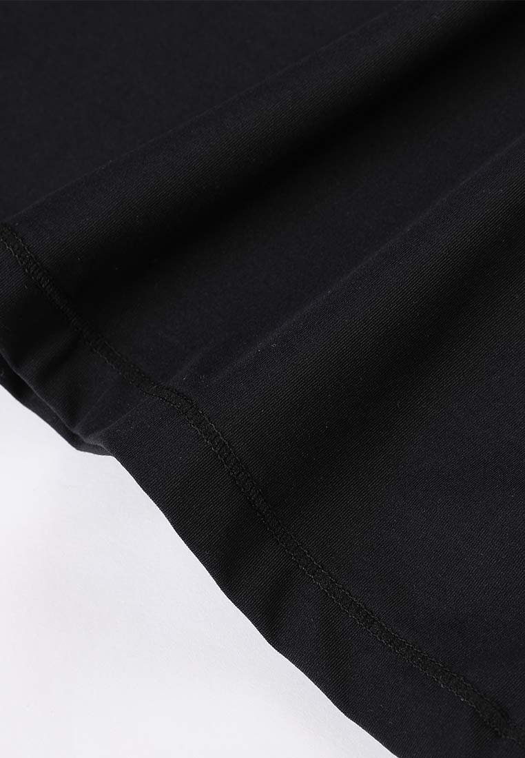In-Motion Fitted Turtleneck