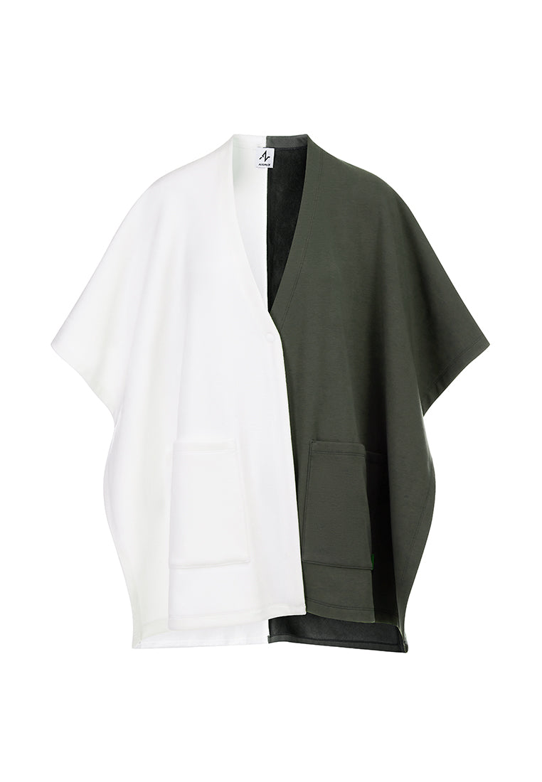 Everglade Easy-Fit Recycled Polyester and Organic Cotton 2-in-1 Shawl with Front Pockets