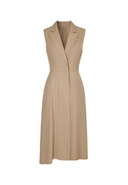 Fern Sleeveless Crease-Resistant Fitted Waistcoat with Asymmetric Hem