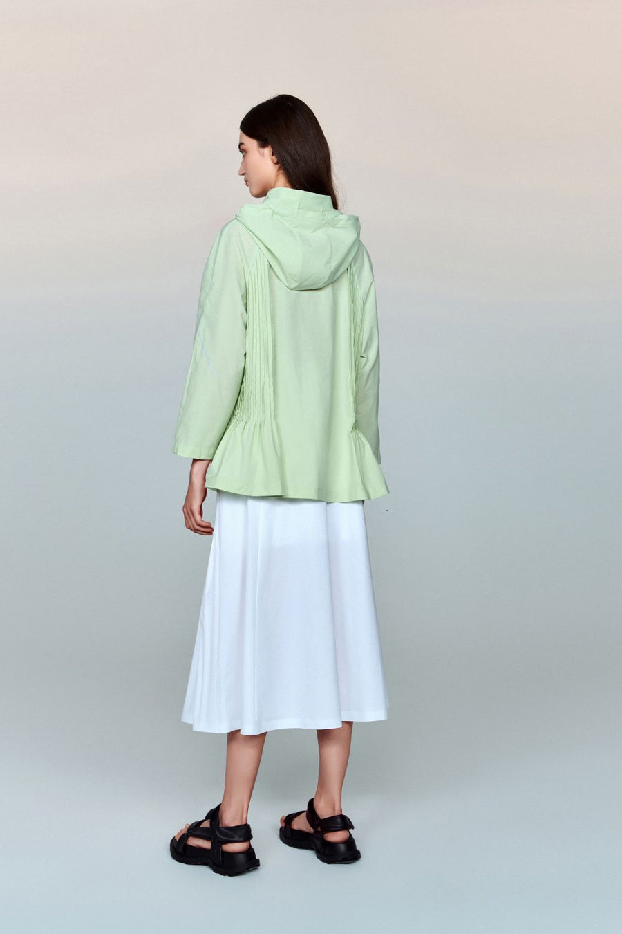 Bianca Essential Water- and Wind-resistant Midi Skirt with Pleated Panels