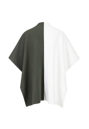 Everglade Easy-Fit Recycled Polyester and Organic Cotton 2-in-1 Shawl with Front Pockets