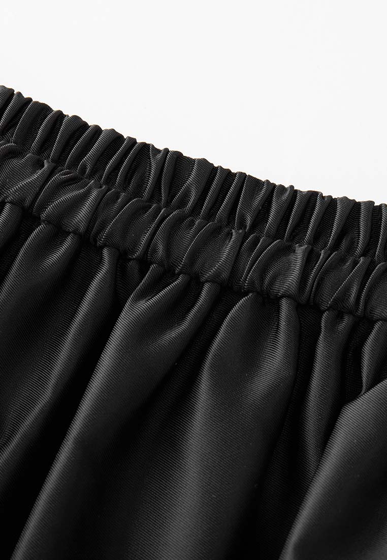 Niamh Gleaming Skirt with Pleated Slit