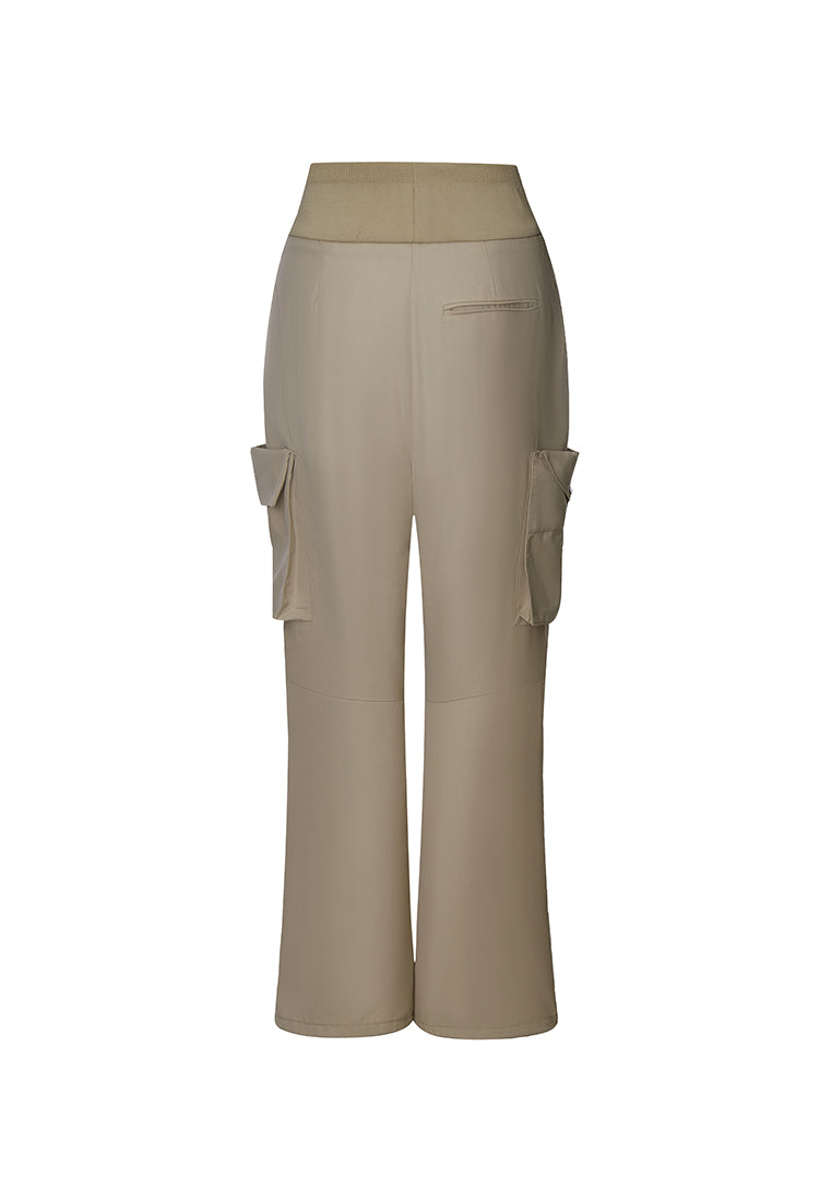 Billie Water & Wind-Resistant Parachute Pants in Recycled Fabric